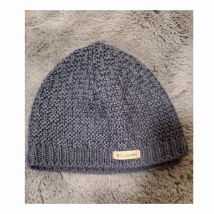 Columbia Fall/Winter Beanie Hat Color Blue/Gray O/S